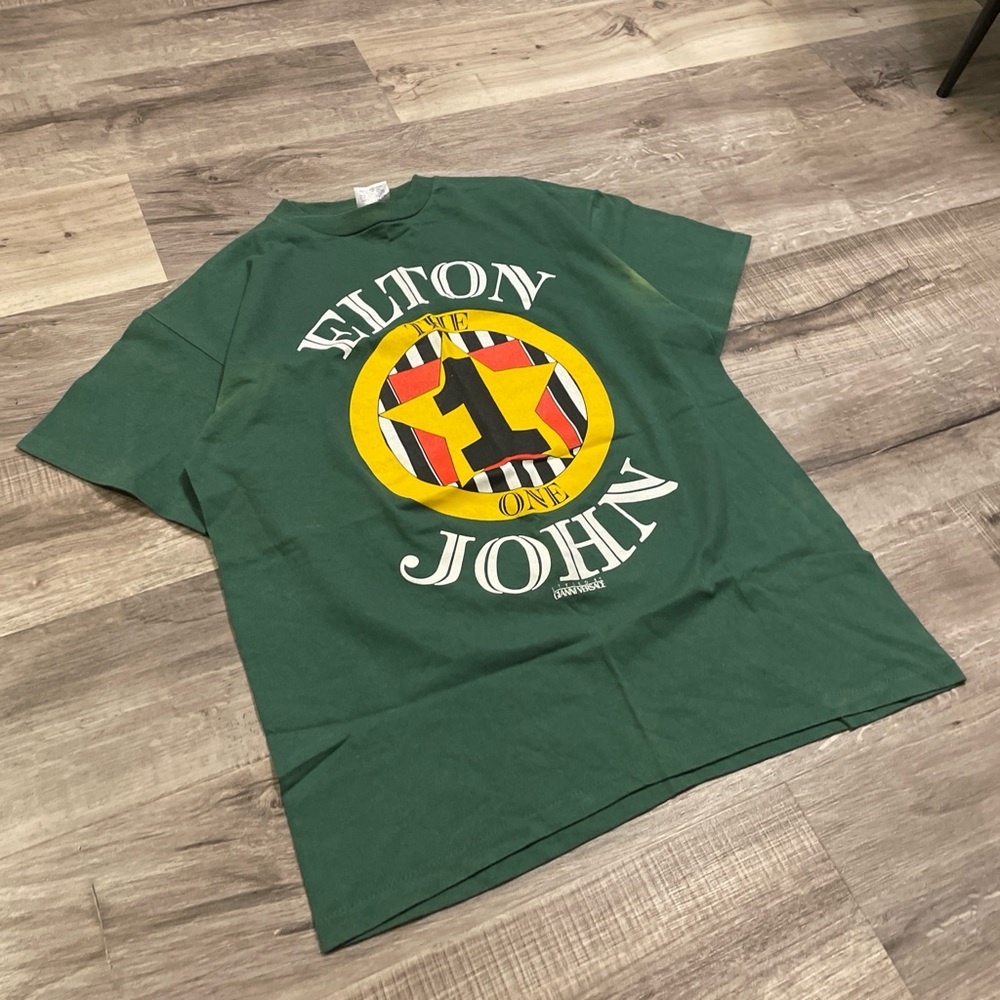 Green 90s Elton John single stitch shirt